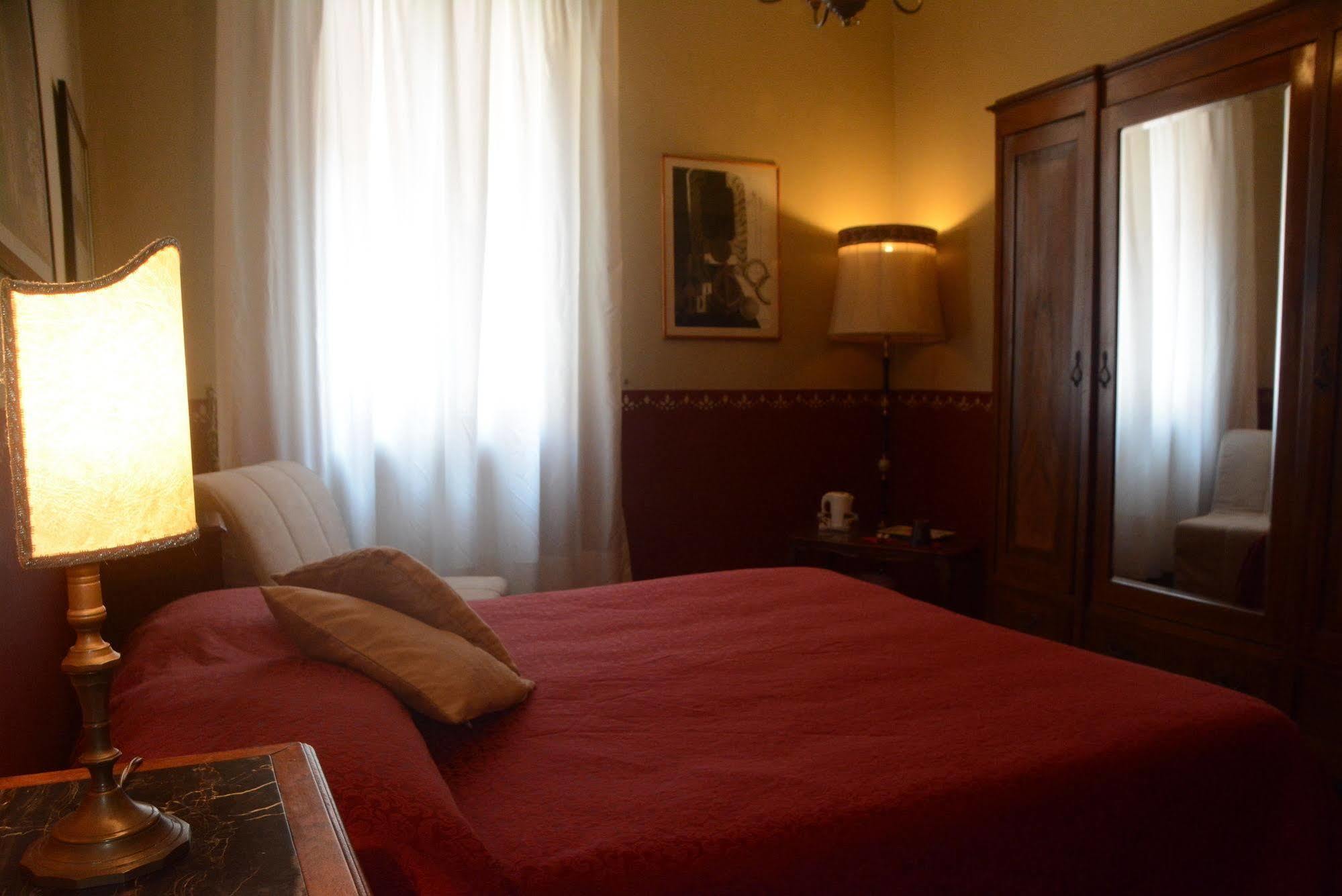B&B Like Juliet Verona Bagian luar foto